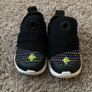 Toddler Girl Nike Shoes Size 5C